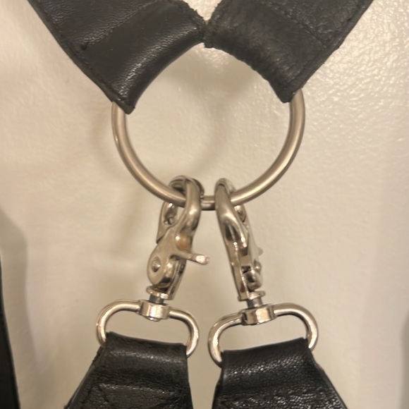 Chocolat Blu Convertible Leather Hobo, Handbag and Backpack 3 In 1 - Picture 6 of 17